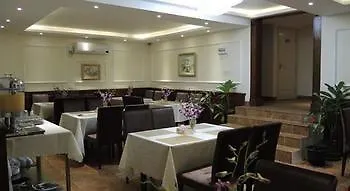 Sunny Holiday Hotel Rangoon 3*,  Myanmar