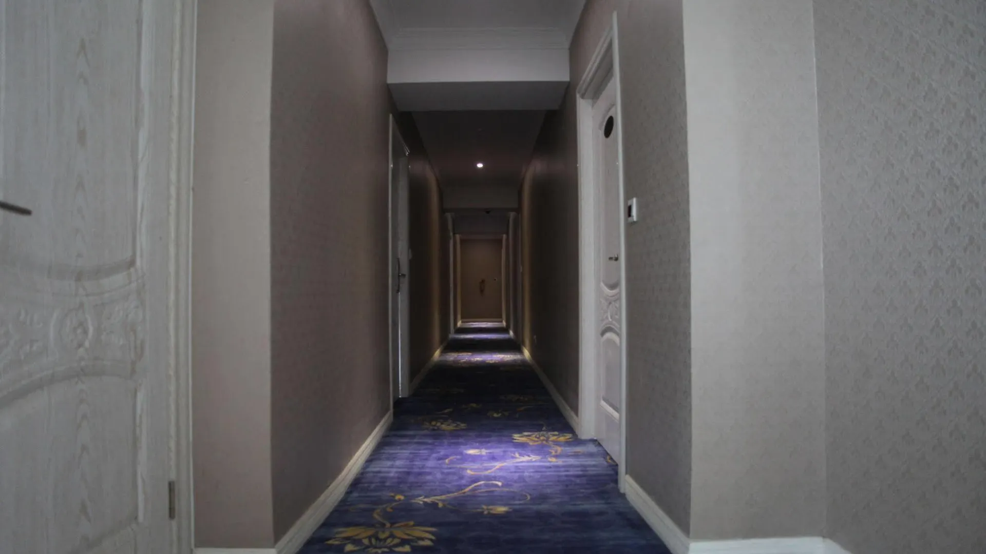 Sunny Holiday Hotel Rangoon