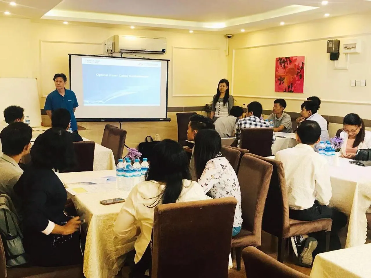 Sunny Holiday Hotel Rangoon