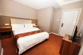 Sunny Holiday Hotel Yangon 3*,  Birmania
