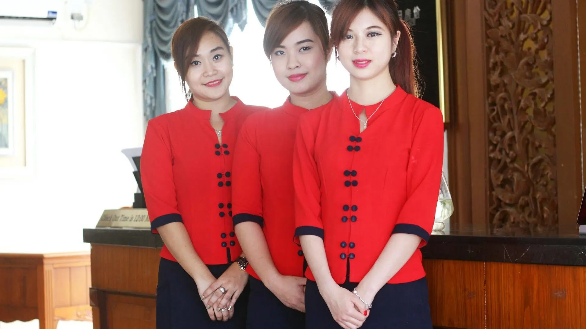 Sunny Holiday Hotel Yangon